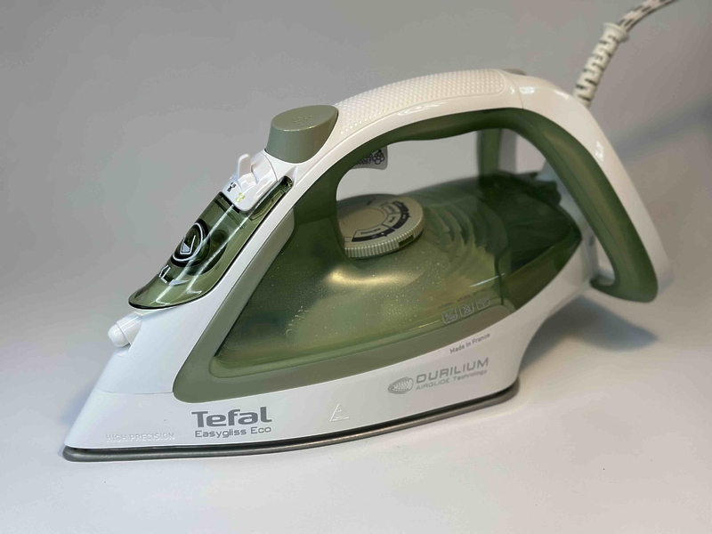 Утюг Tefal Easygliss Eco FV5781E1