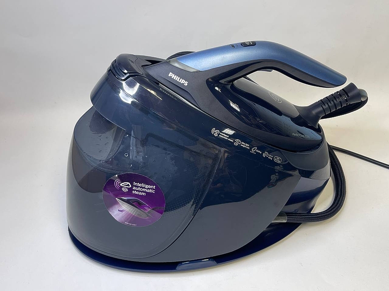 Паровая станция Philips PSG7130